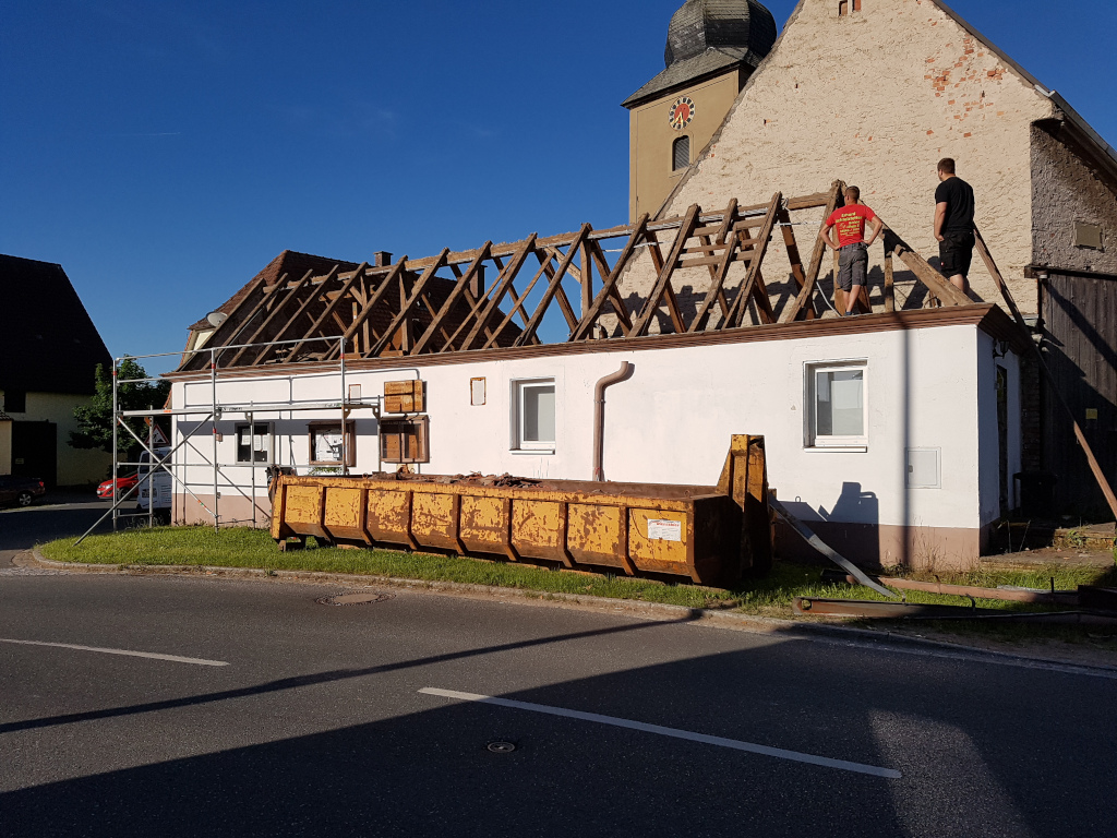 Dachstuhl altes Feuerwehrhaus freigelegt