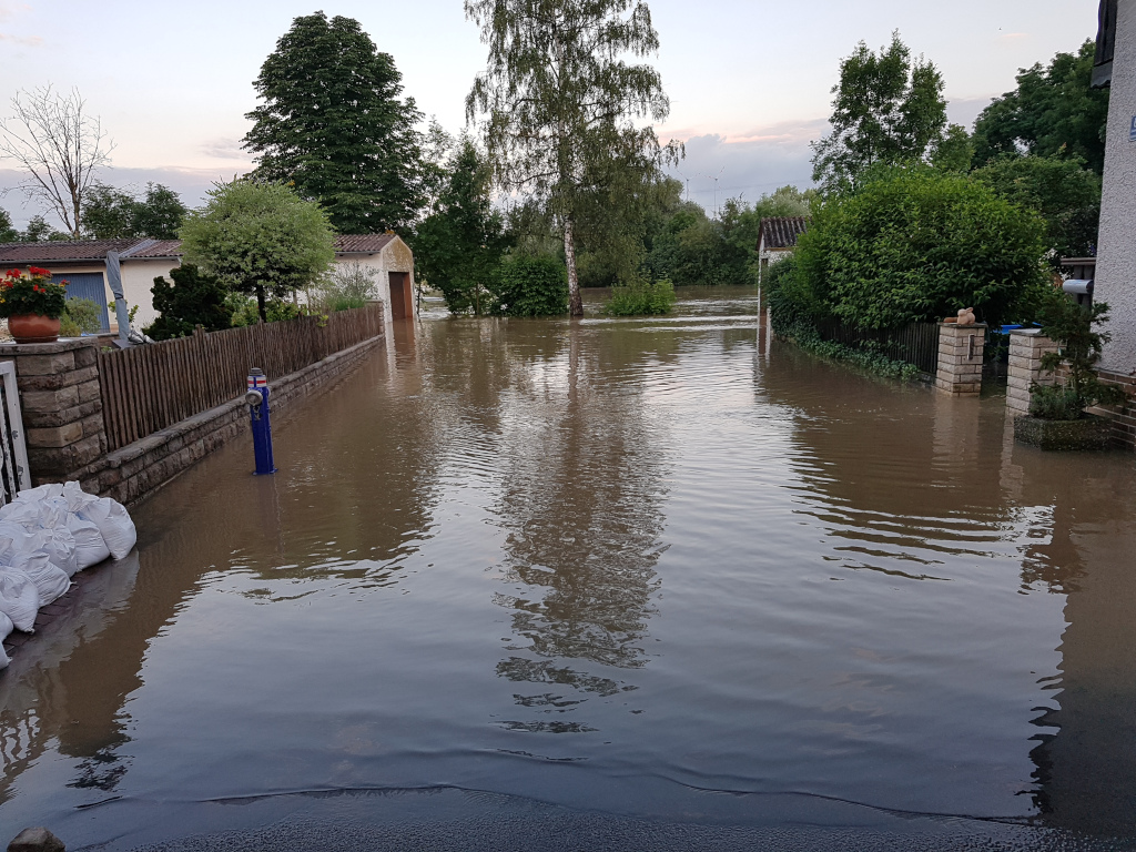 Hochwasser Aischwiesenstraße