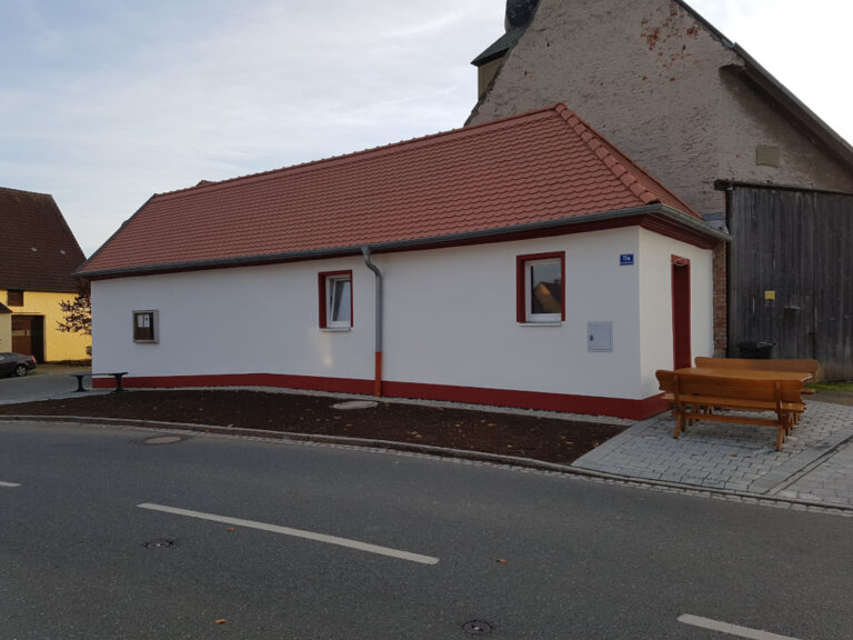 Mehr über den Artikel erfahren Altes Feuerwehrhaus erstrahlt in neuem Glanz