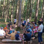 Kinderwanderung in den Wald GBV