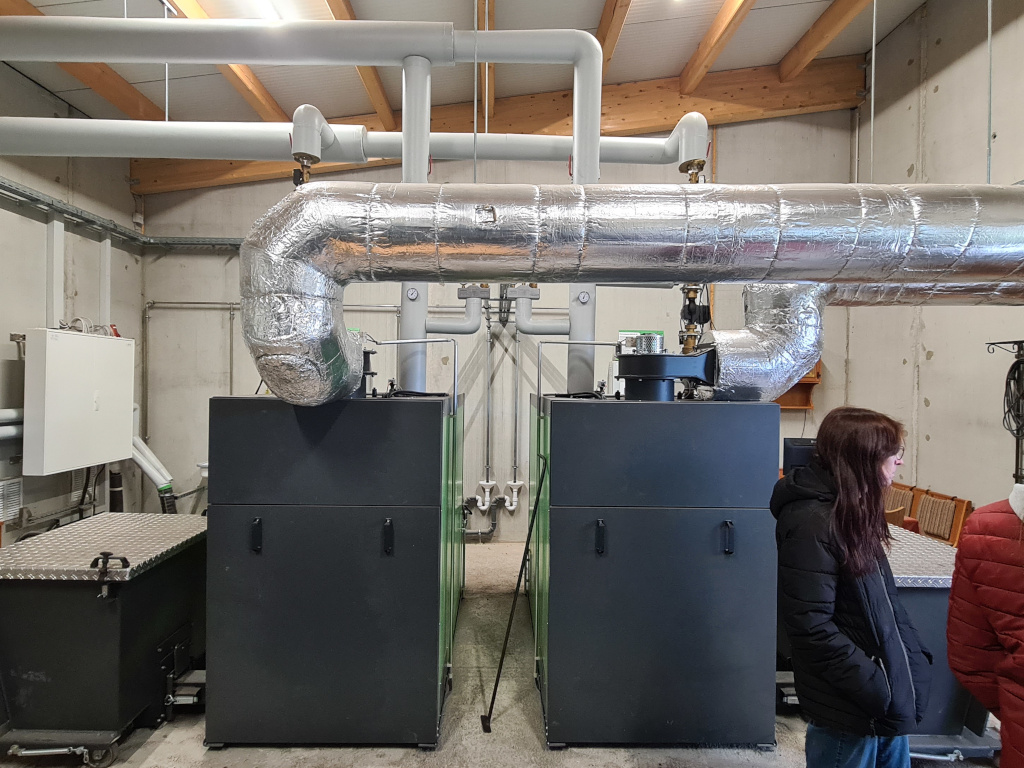 Besuch Heinzhaus in Oberlaimbach - Heizkessel